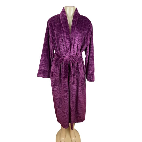 Chapter Club Womens Magenta Chevron Plush Bathrobe Size M/L - New - Picture 1 of 11